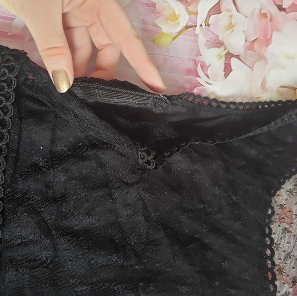 Ake lace and tulle peplum top. Black, Size small. - Picture 14 of 15